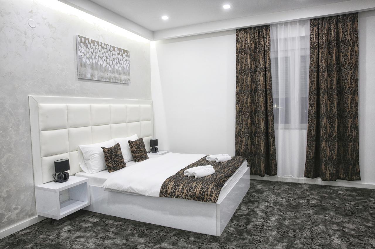 Bed and Breakfast Sunny Hill Garden Стара-Пазова Экстерьер фото